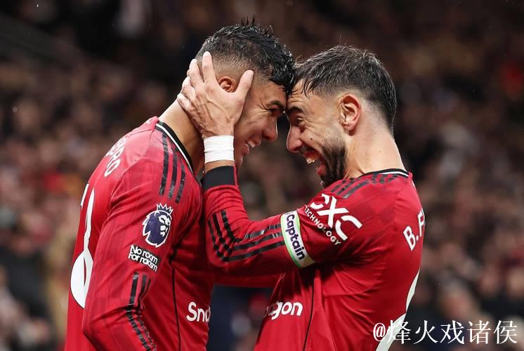 曼联4-4失胜前五！阿莫林调整防线反遭狂攻，卡塞米罗吃牌将缺阵